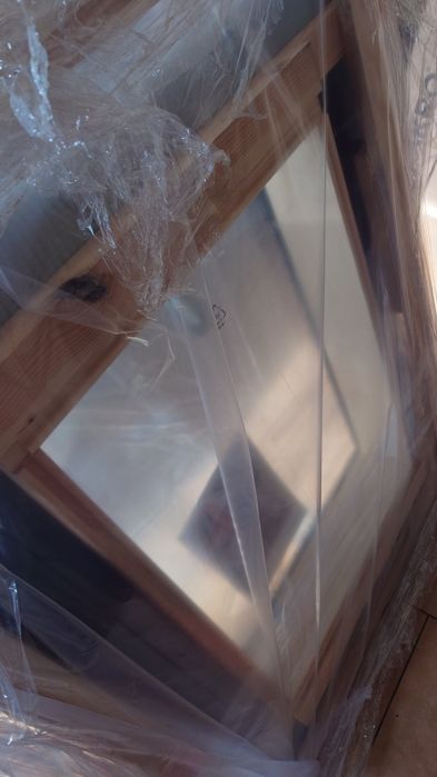 Wyłaz dachowy Fakro WSZ RAL 9005 - 54x75