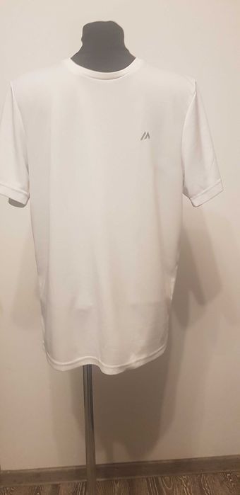 T-shirt marki Martes- rozmiar M