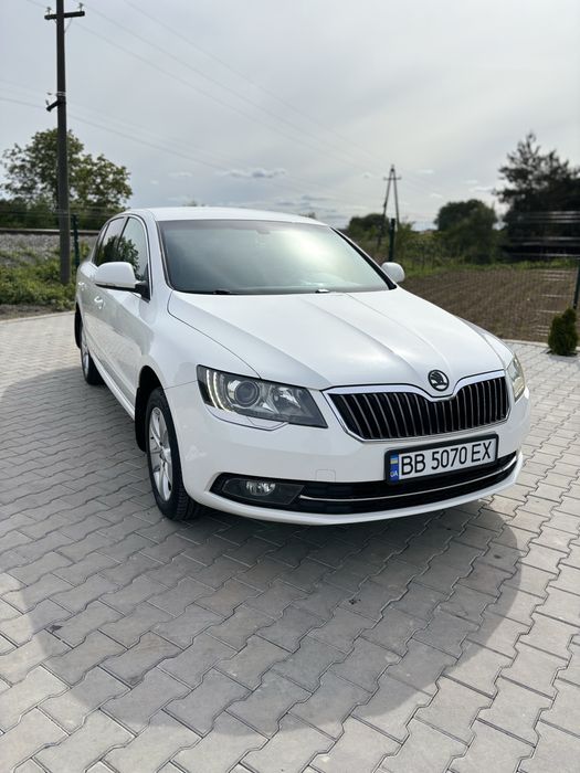 Skoda Superb  Tsi