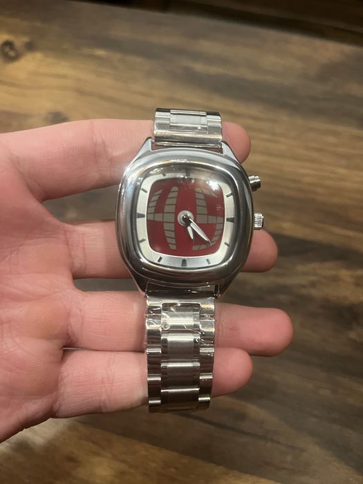 Трендовые механические часы, новые