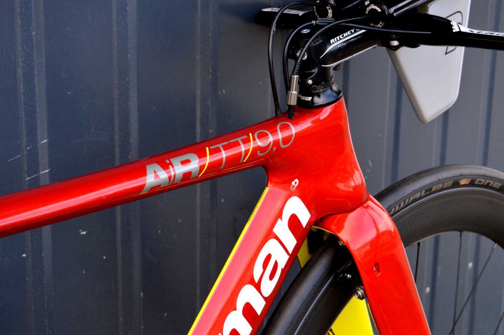 Czasowy BOARDMAN ELITE AIR TT 9.0 Ultegra M stożki carbon Dura-ace