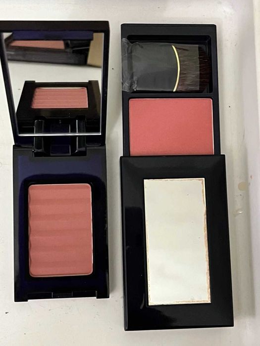 нова помада Estée Lauder