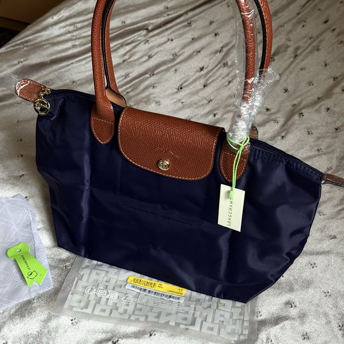 Longchamp M shopping bag в кольорах тренд 2025 року