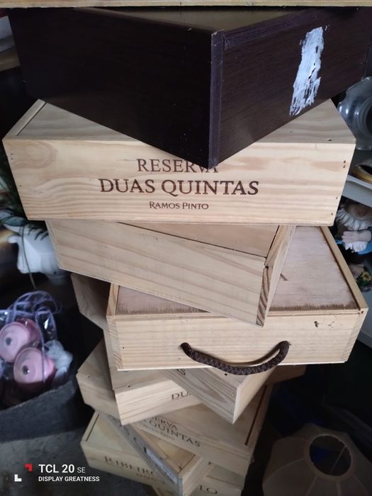 Caixas de madeira