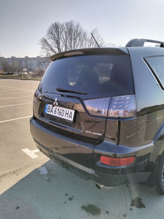 Mitsubishi Outlander