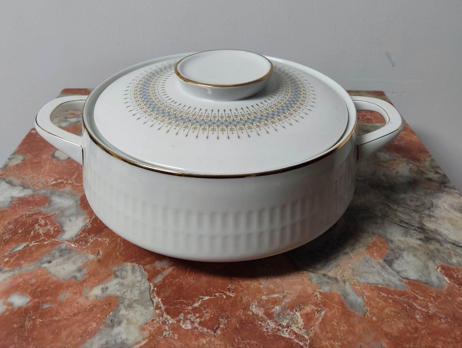 Wazy stołowe porcelanowe- stare