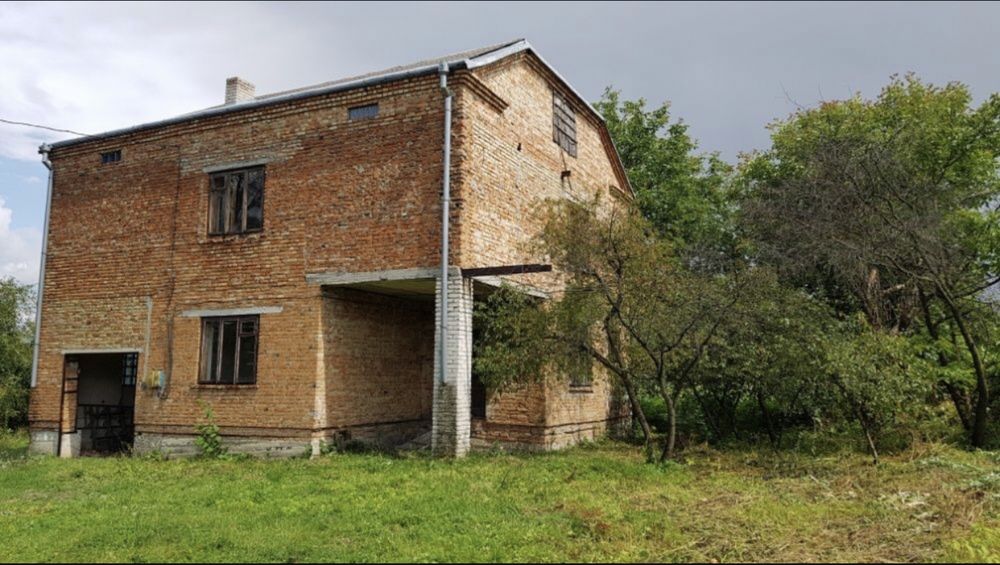 2-о поверховий будинок