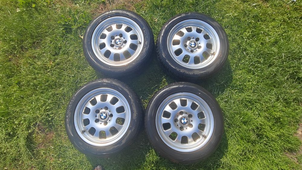Felgi aluminiowe z oponami