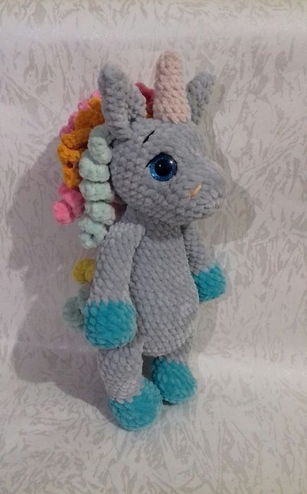 Єдиноріг. Ручна робота.