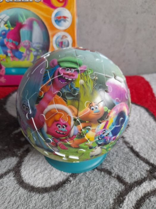 Puzzle 3d Trole 72 elementy