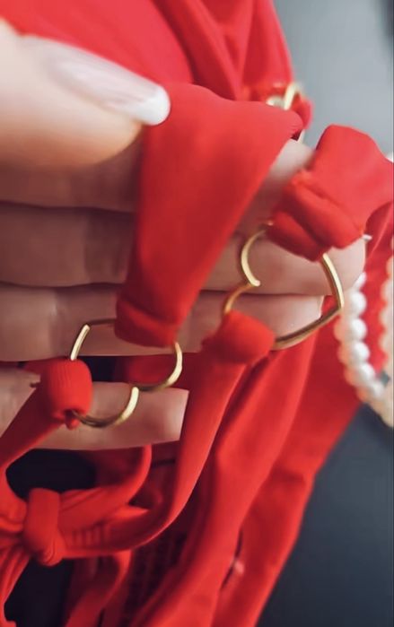 Продам нові модні міні бікіні купальник червоний