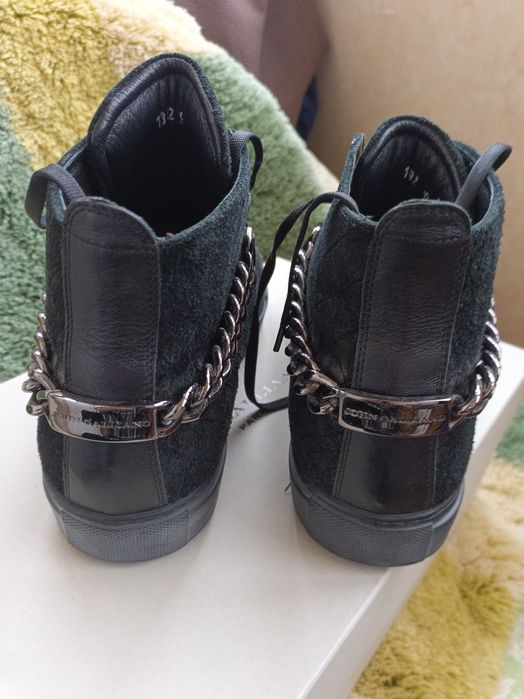 Продам женские хайтопы зимние кеды John Galliano 39р 25.5-26 см