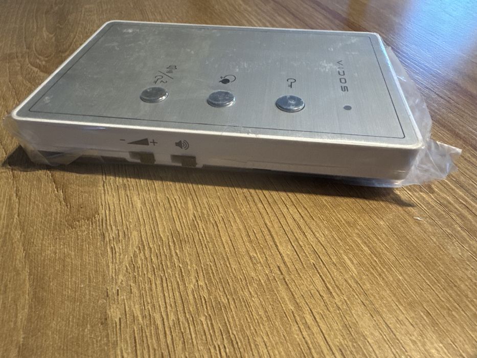 Vidos Unifon U1011-2 Wideodomofon 22878 + modul sm 4