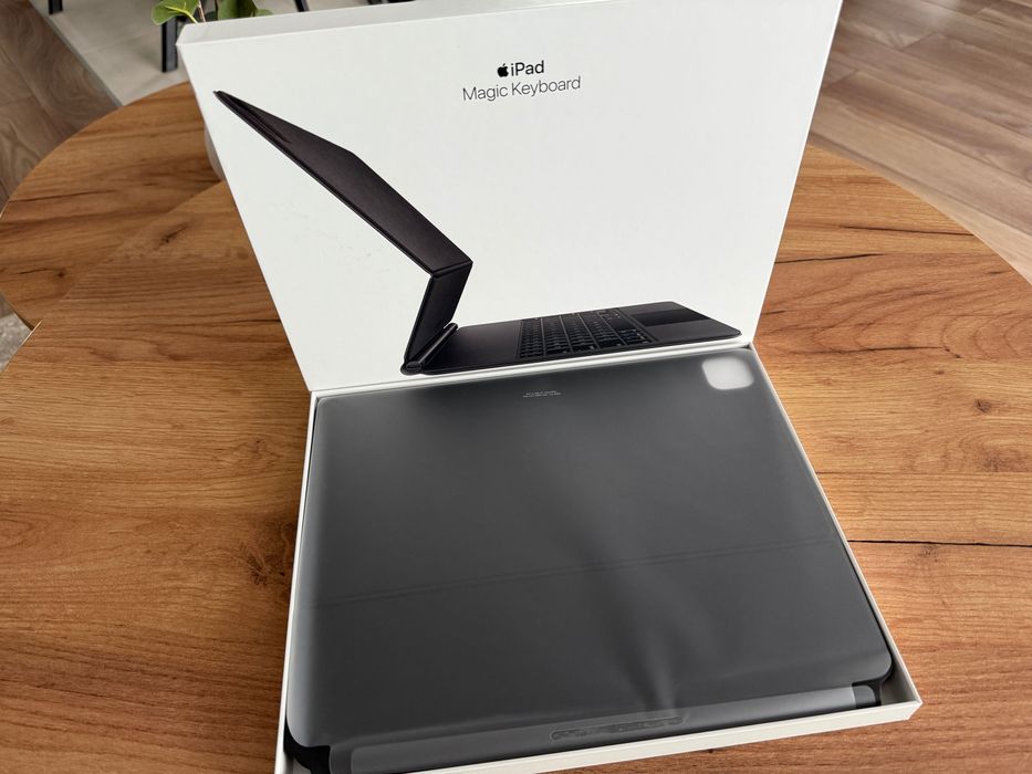 iPad Apple Magic Keyboard 12,9 W STANIE IDEALNYM jak nowy!