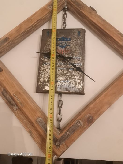 Zegar  wiszący w stylu  loft