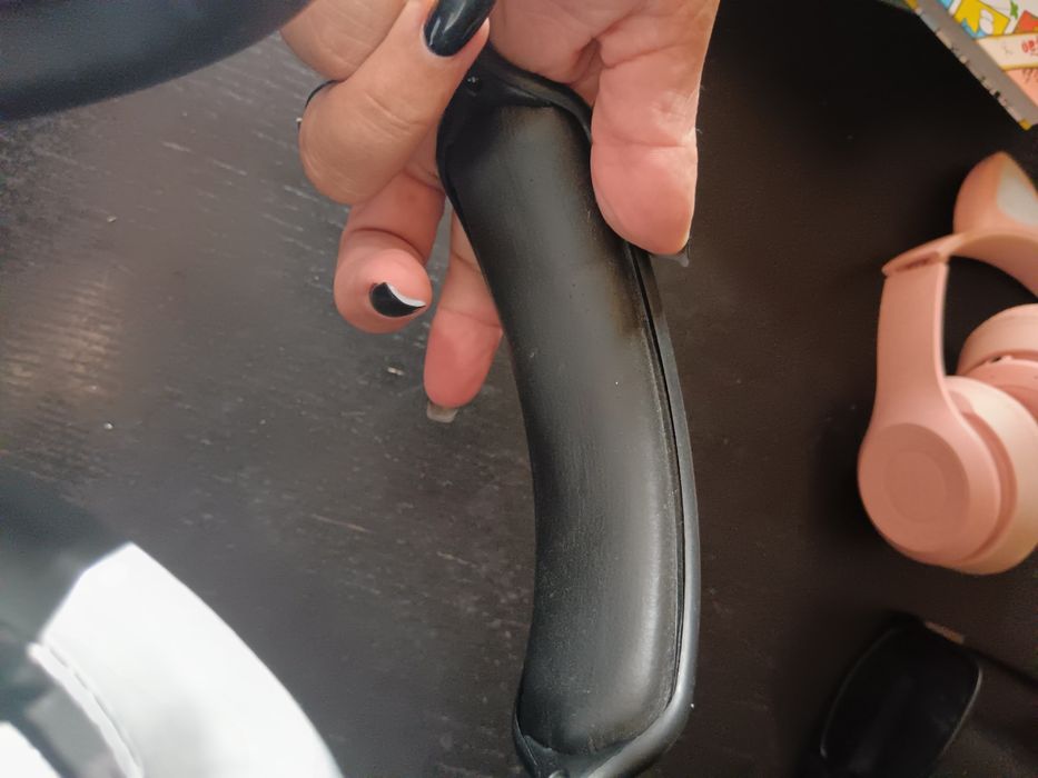 Phones sem fio pretos