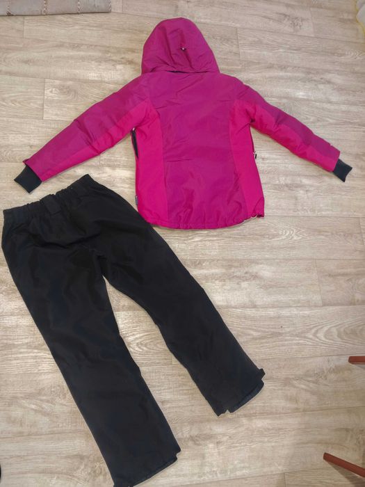 Костюм лыжный M-L р 48 евро 40 женский мембранный Rodeo