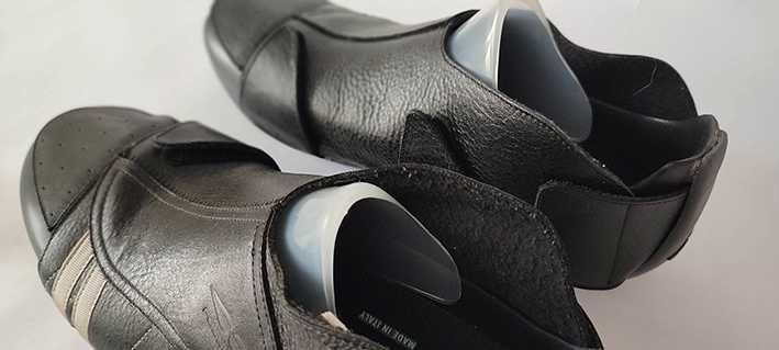 Sapatos/ténis Design de Karim Rashid para Fessura, Itália_NOVOS