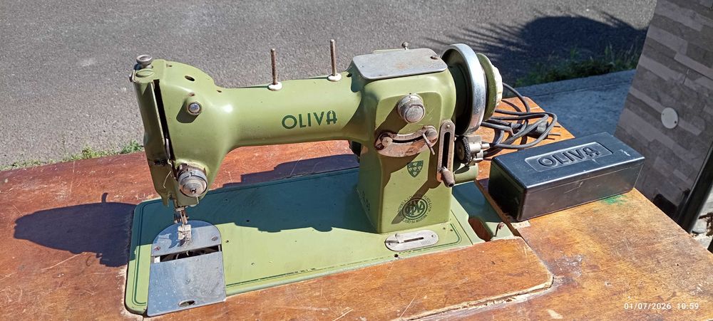Máquina de costura oliva CL50