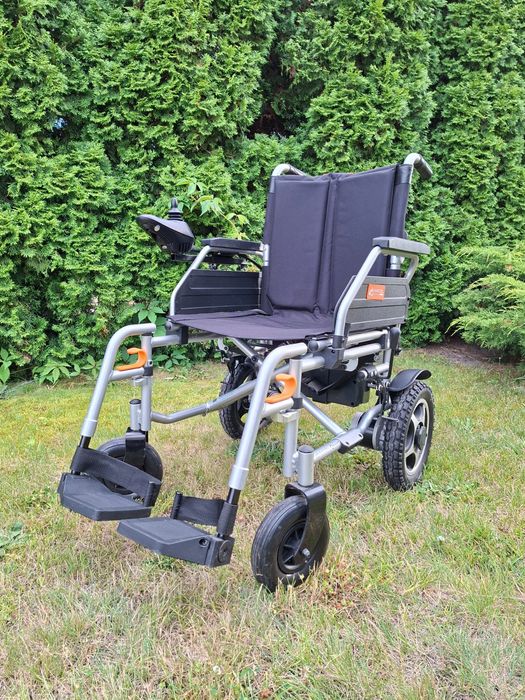 Wózek  inwalidzki elektryczny