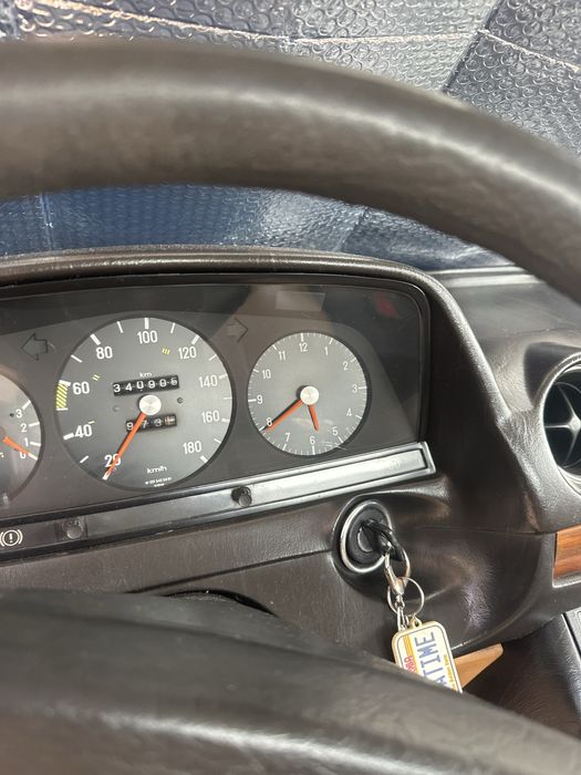 Mercedes w123 300d