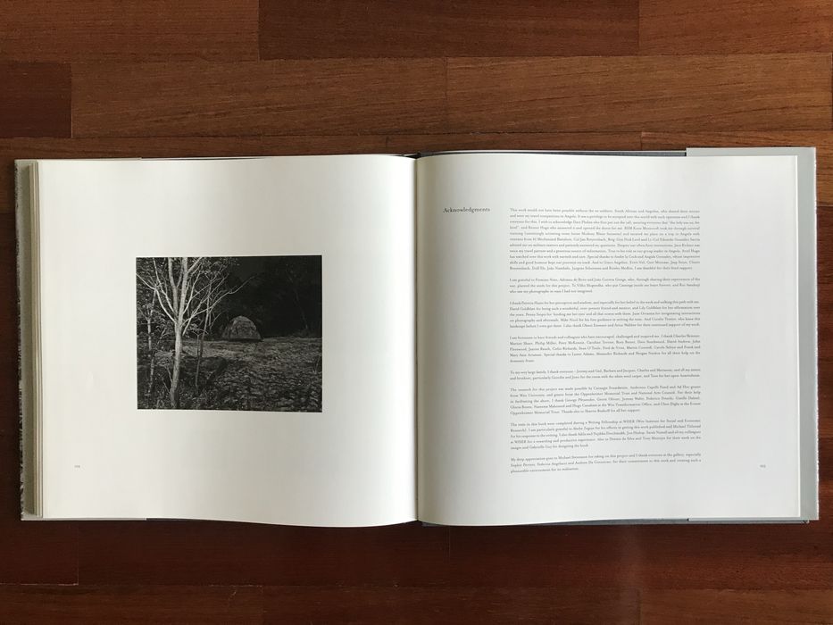 Jo Ractliffe - As Terras do Fim do Mundo, 2010