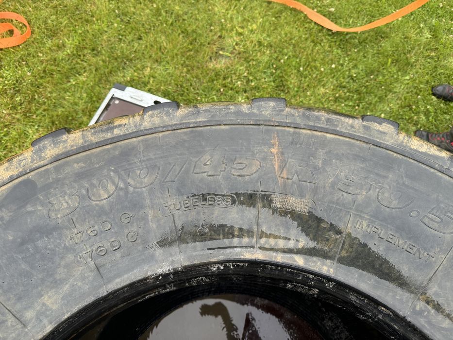 Opony Michelin 800/45R30.5
