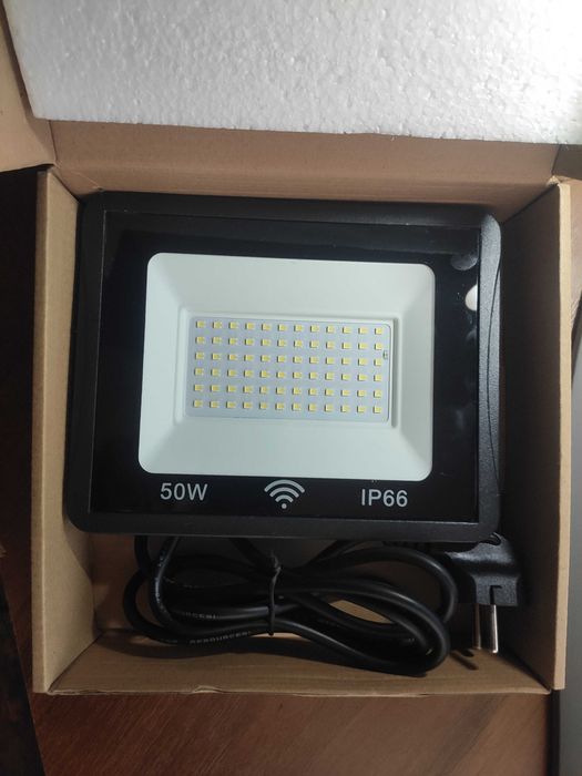 Прожектор светильник светодиодный внешний 50 ватт