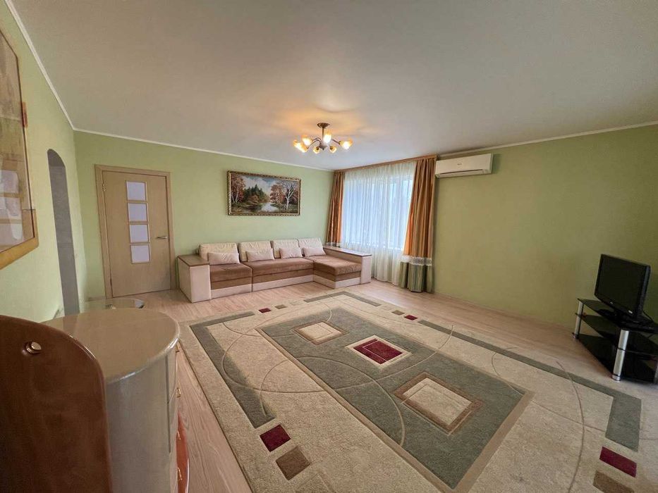 Продажа просторная 4ком квартира кирпичный дом Казакова Центр Гагарина