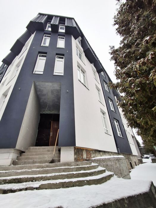 Квартира біля метро . Шикарна пропозиція під Інвестицію .