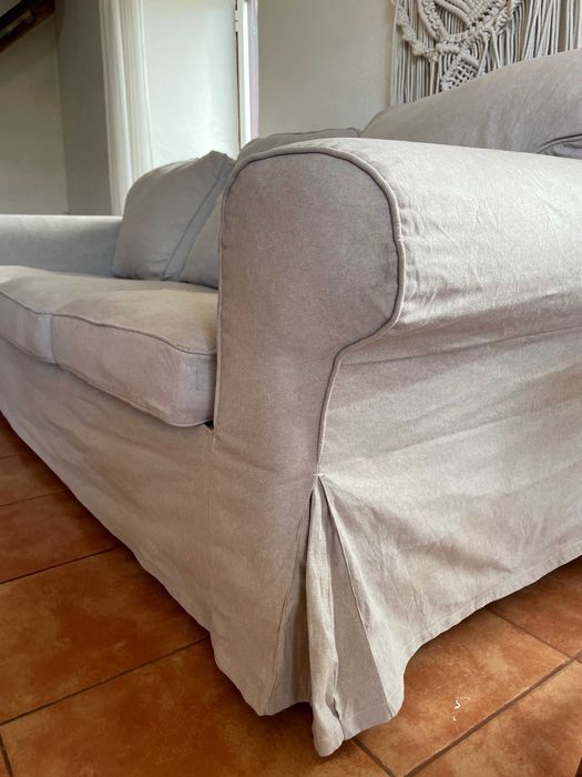 Sofá 3 lugares, bege claro
Sofá 3 lugares Kilanda bege claro