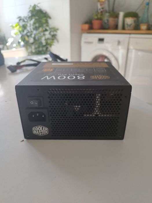 Power Supply Cooler master 800w silent pro gold