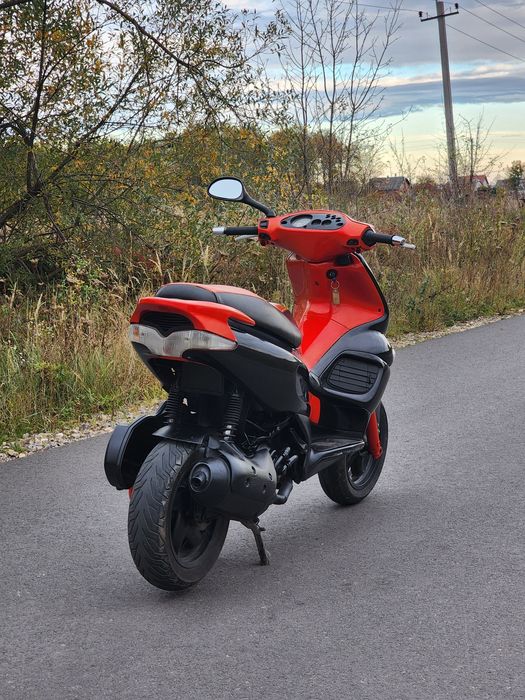 GILERA runner VXR 200