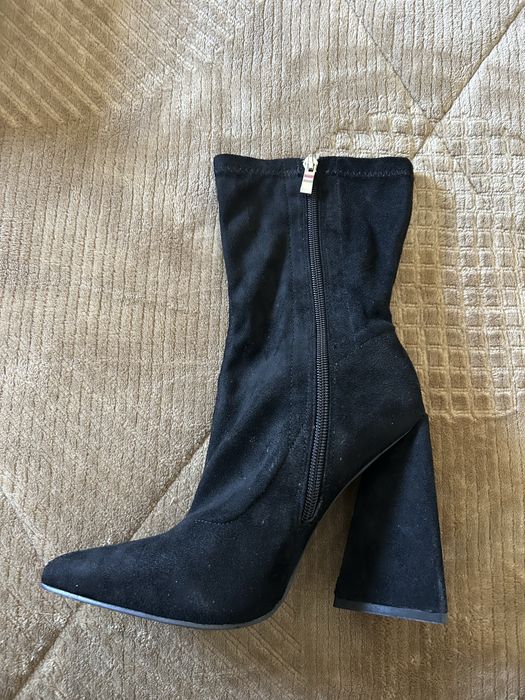 Botas pretas camurca