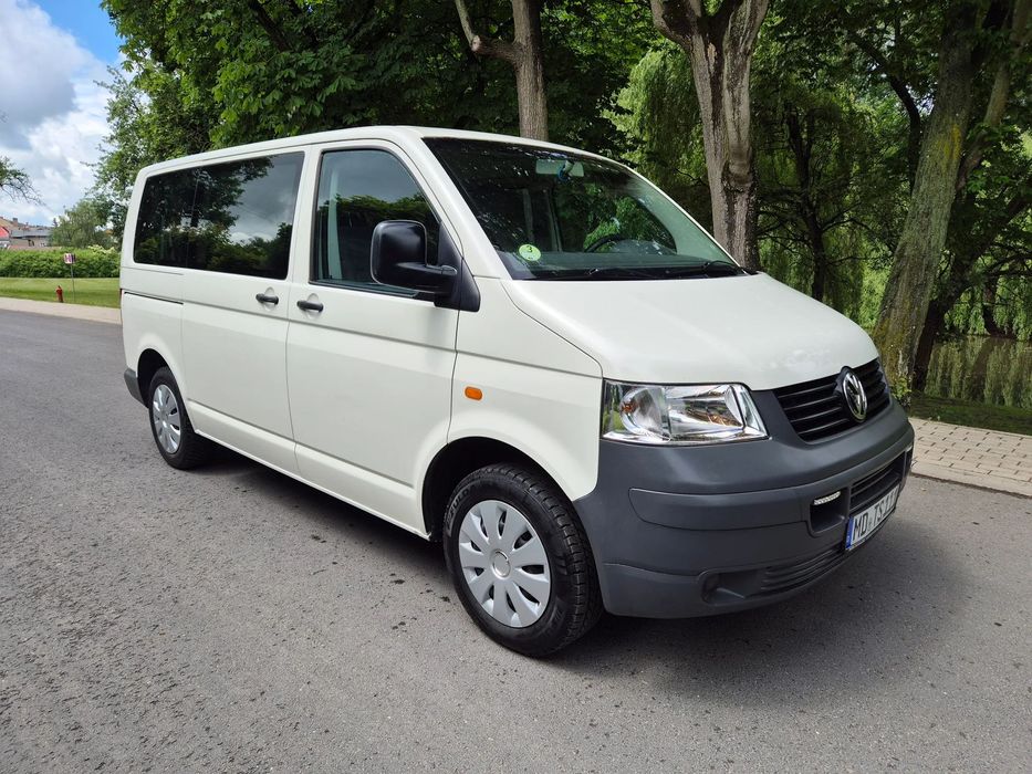 Volkswagen Transporter 9 osobowy 1.9 tdi klima