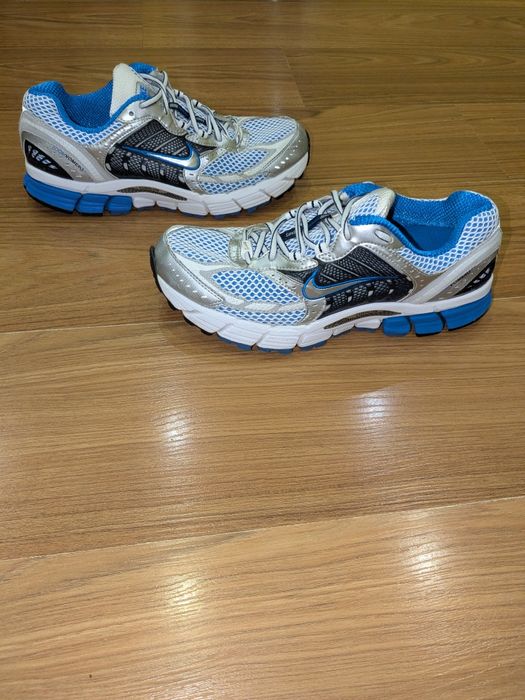 Кросівки Nike ZOOMVOMERO 3 (44 р) кроси чоловічі