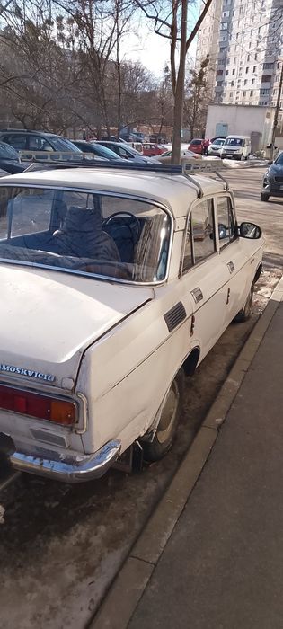 Продам Москвич 2140 1984года