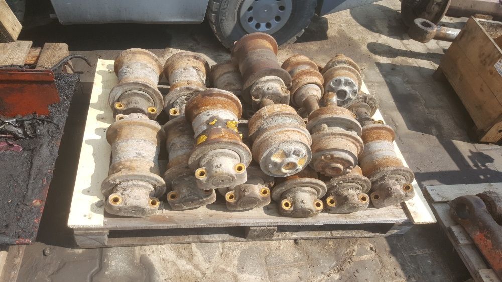 koparka komatsu pc 180-3 zwolnica silnik jazdy gwiazda układ planetarn