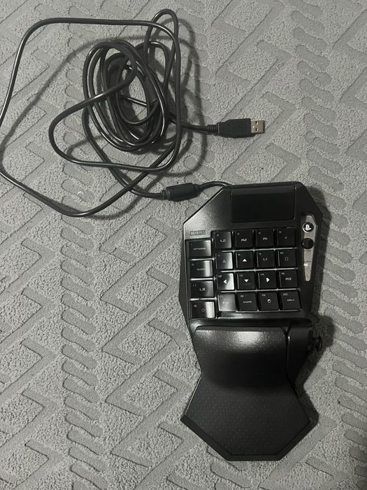 Teclado HORI Tactical Assault Commander M2