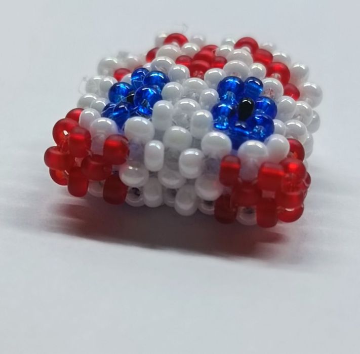 Фігурка клоун з бісеру