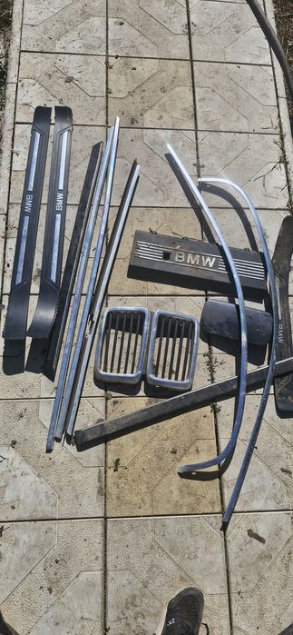 Решётка, молдинг бмв е30 е28