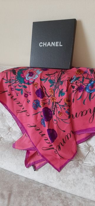 Шёлковый палантин