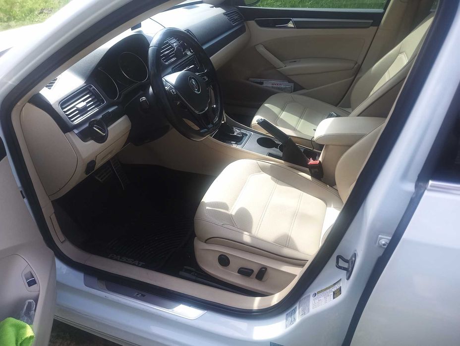 VW Passat R line 2017r 1.8 TSI .LPG