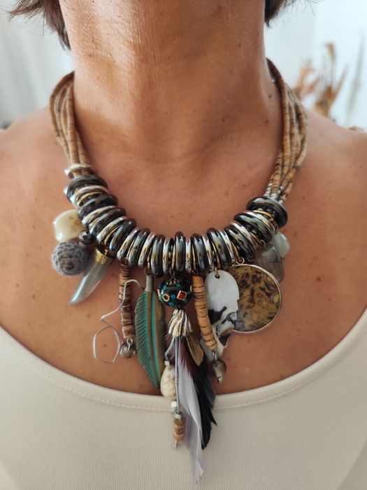 Colares, pulseiras e brincos 1