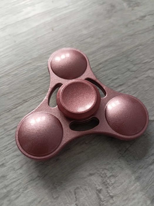 Fidget spinner zabawka
