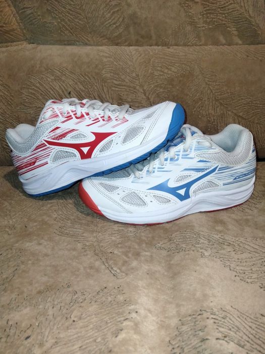 Кросівки Mizuno Stealth Star 32,5 р(20,5 см)