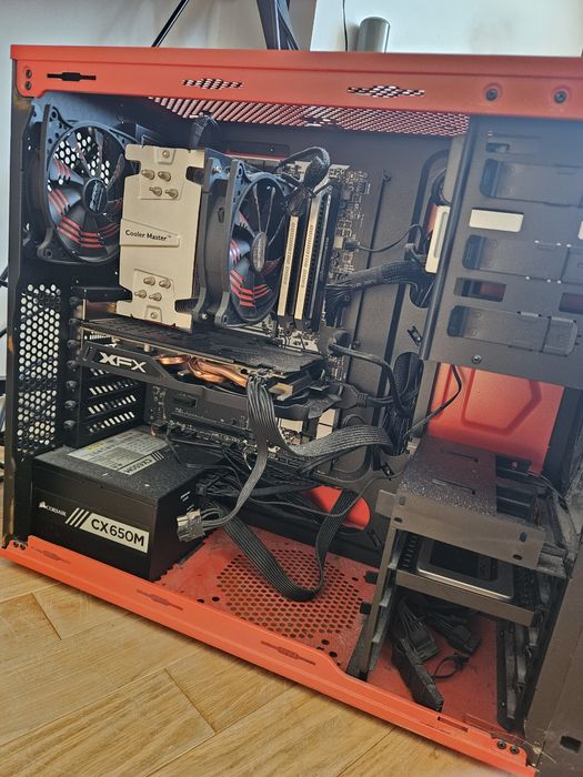 Komputer stacjonarny