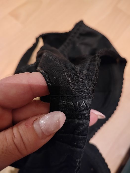 Ładny Duży Biustonosz markowy GAIA usztywniany E 80 stan idealny