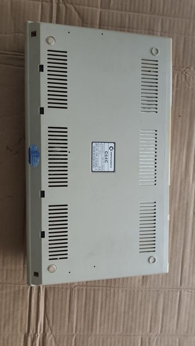 Commodore 64 sprawne, plomba