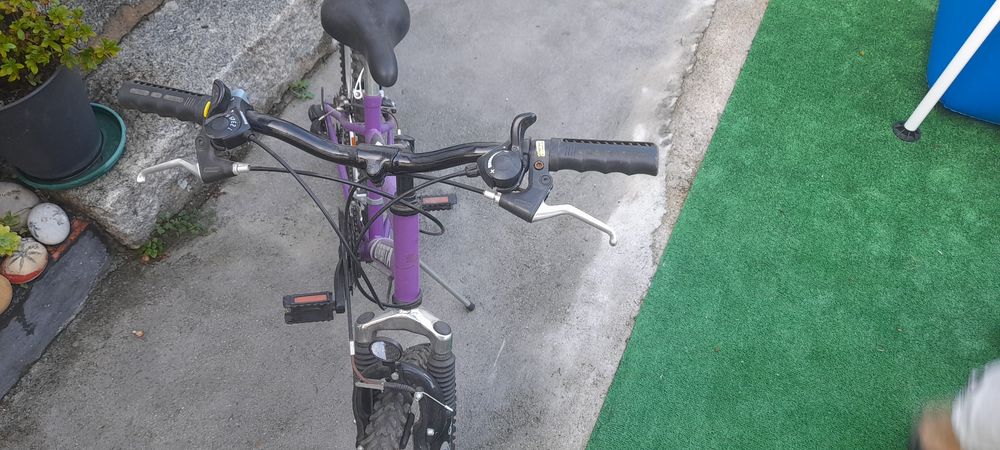Bicicleta Orbita R24 para menina